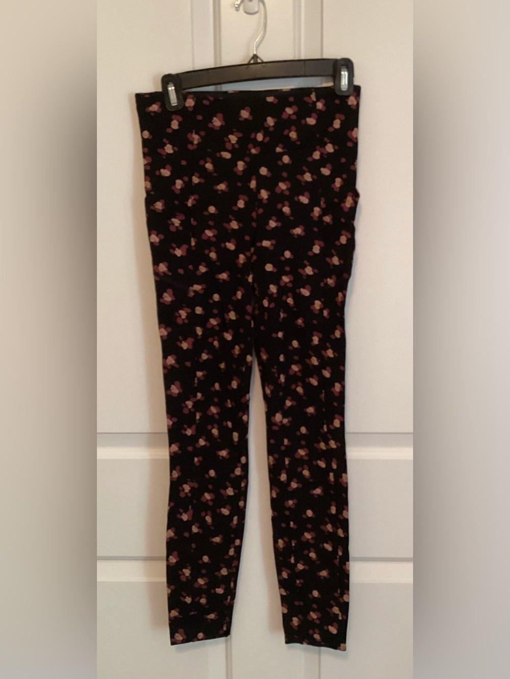 CAbi 4142 Printed Lean Leggings
